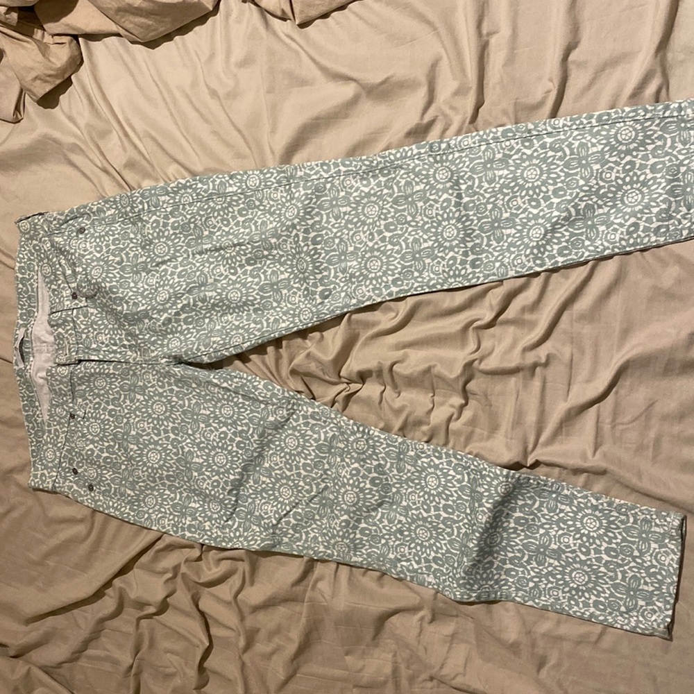 Must Bundle * 7 For All Mankind Floral Pants